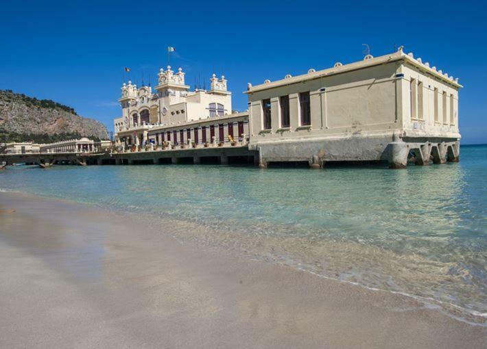 Villa Costanza Mondello Exterior photo
